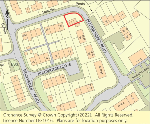 Lot: 43 - FOUR GARAGES WITH PLANNING PERMISSION FOR TWO-BEDROOM DETACHED HOUSE -